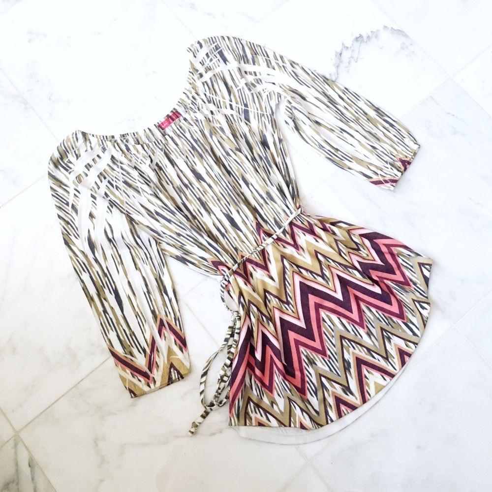 NWOT "Chameleon" abstract tie-waist top